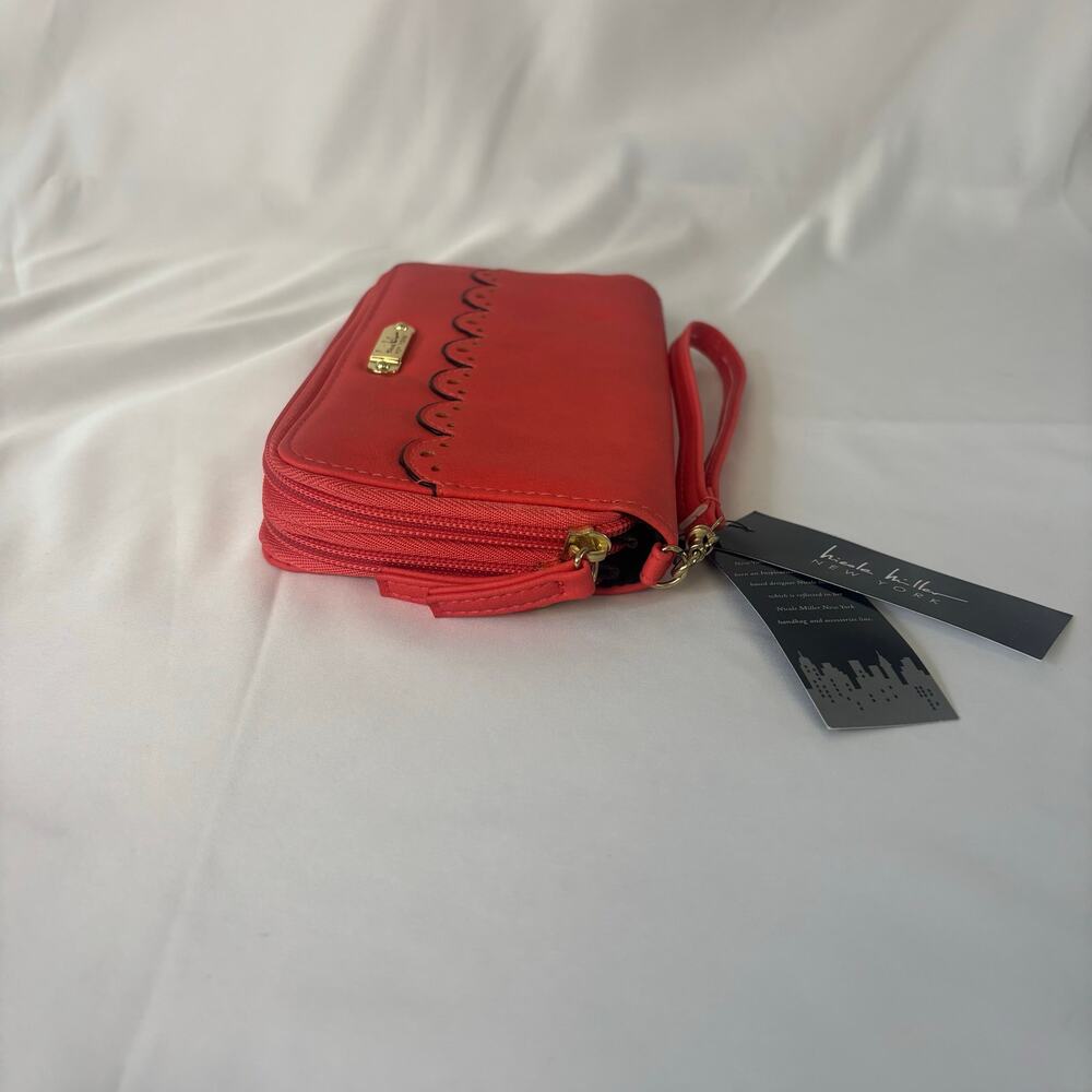 Nicole Miller Poppy Red Wristlet Zip Wallet Clutch NWT NY8605 - Picture 6 of 11